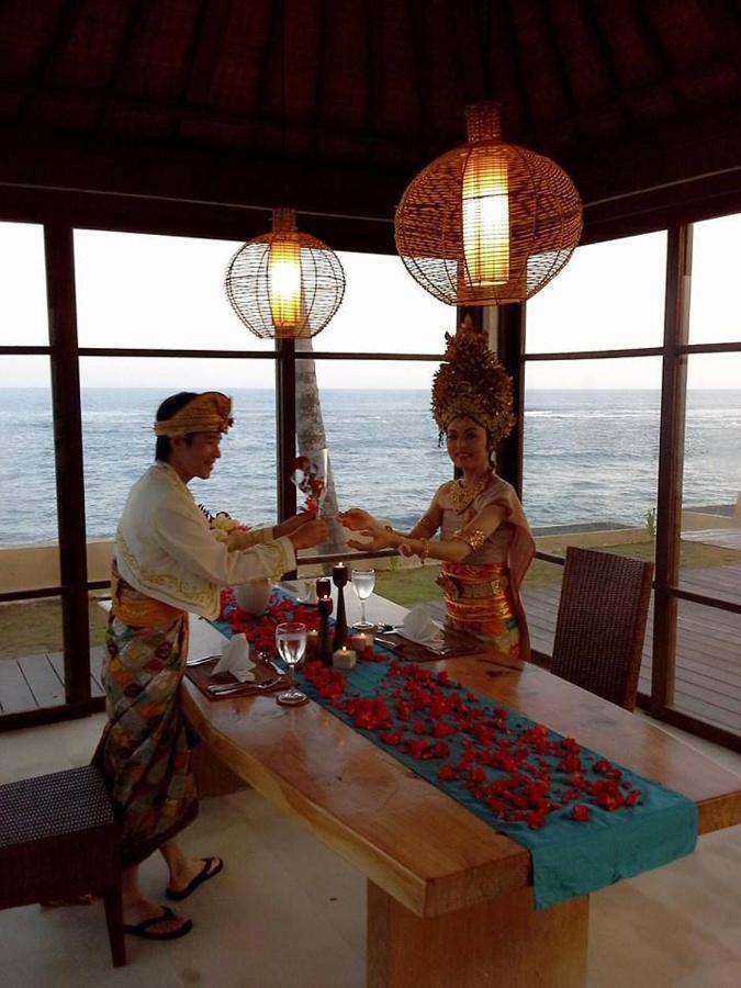 Villa Samudra Luxury Beachfront Ketewel Екстер'єр фото