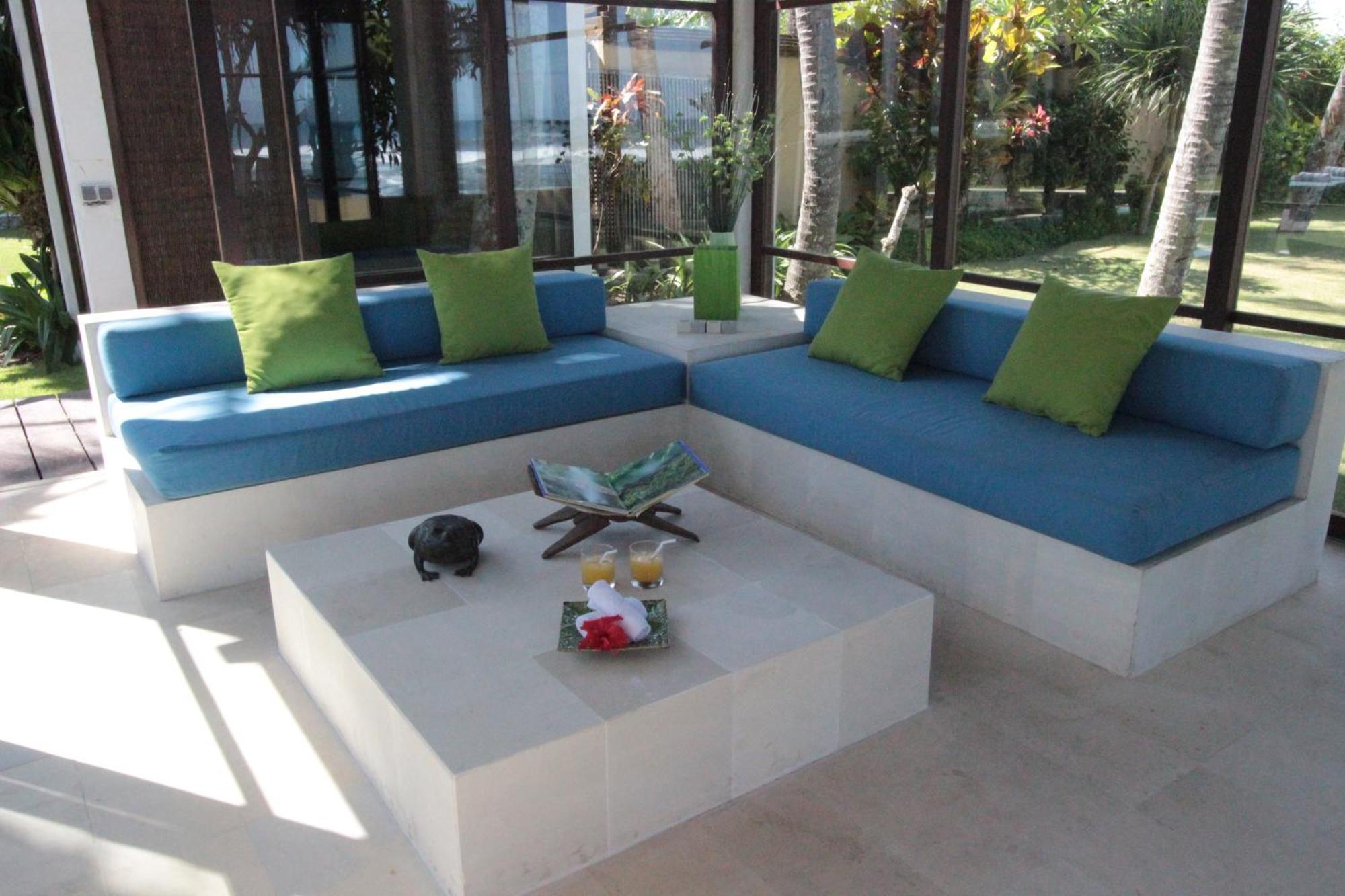 Villa Samudra Luxury Beachfront Ketewel Екстер'єр фото