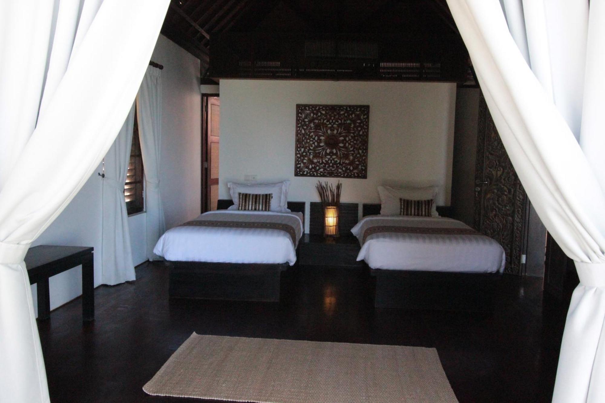 Villa Samudra Luxury Beachfront Ketewel Екстер'єр фото