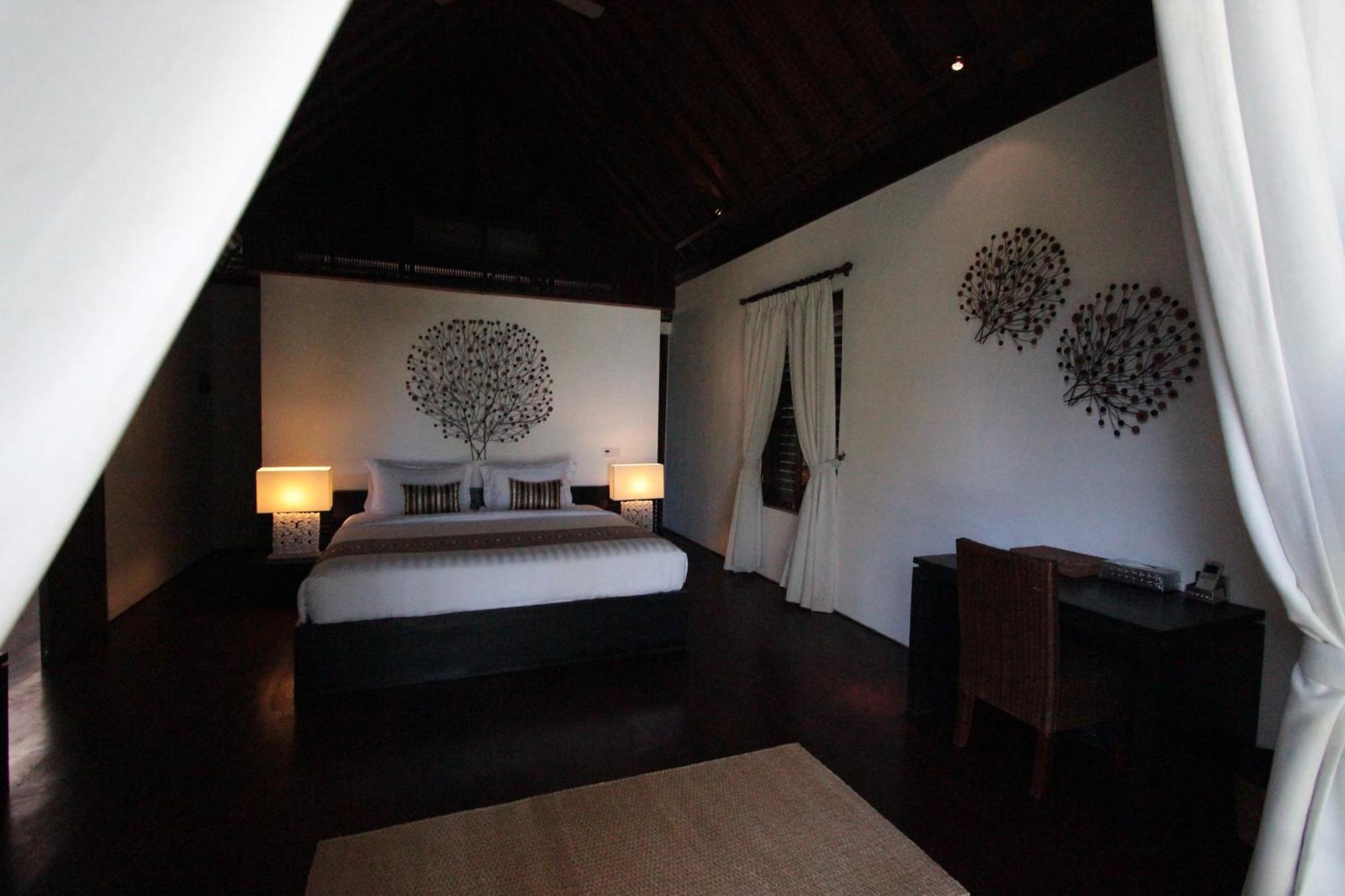 Villa Samudra Luxury Beachfront Ketewel Екстер'єр фото