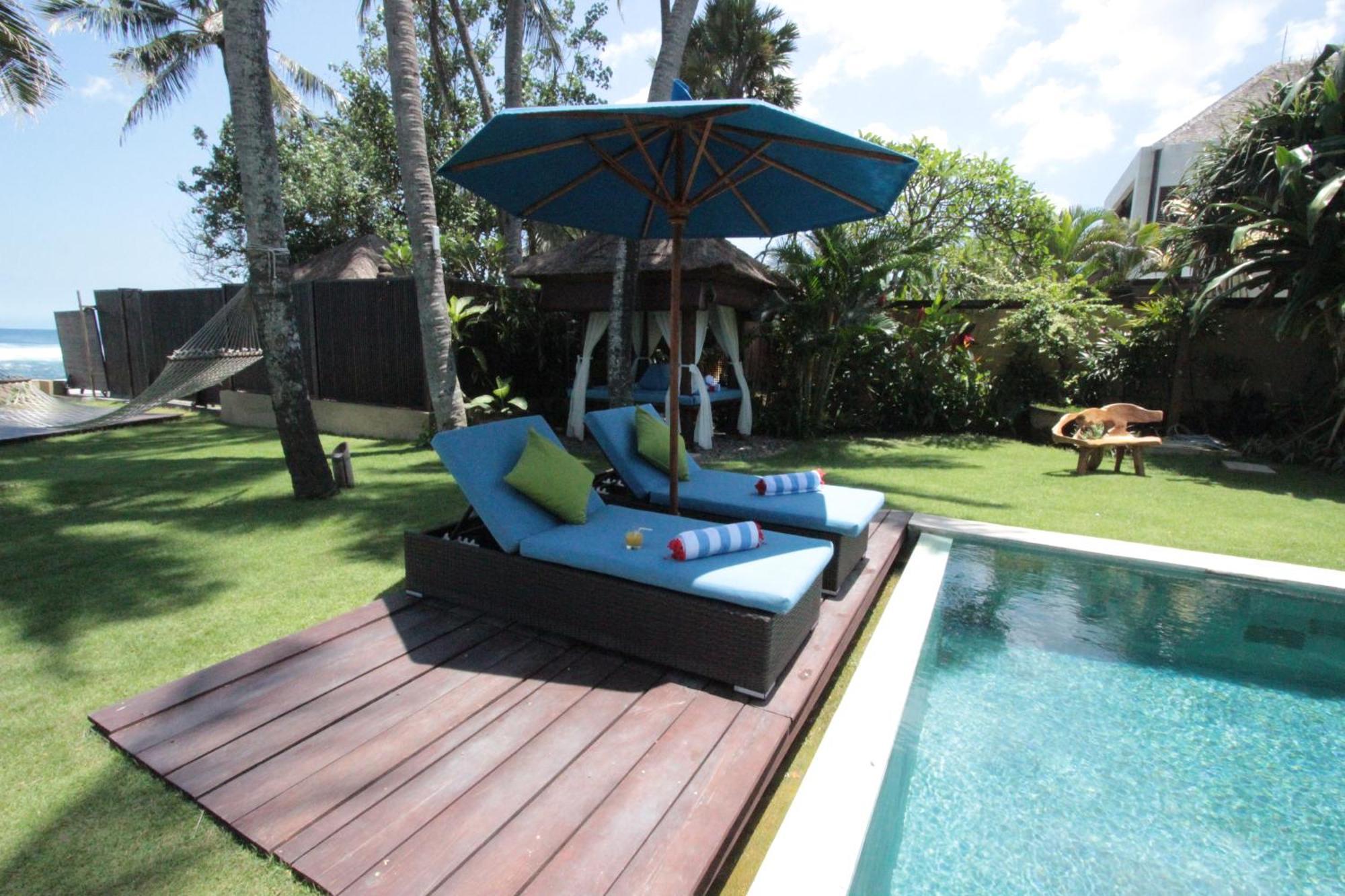 Villa Samudra Luxury Beachfront Ketewel Екстер'єр фото